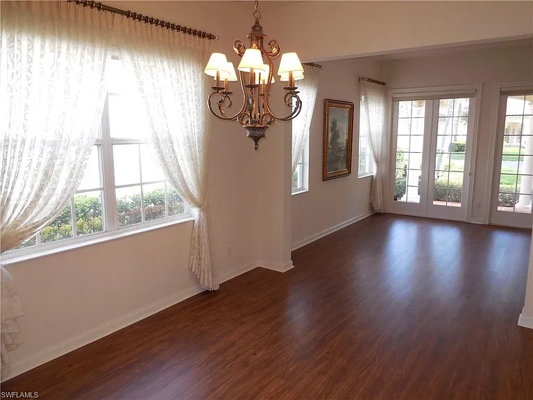 3914 Upolo Ln — Photo 8