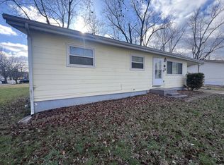 299 Dashwood Dr, Saint Louis, MO