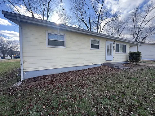 299 Dashwood Dr Photo 1