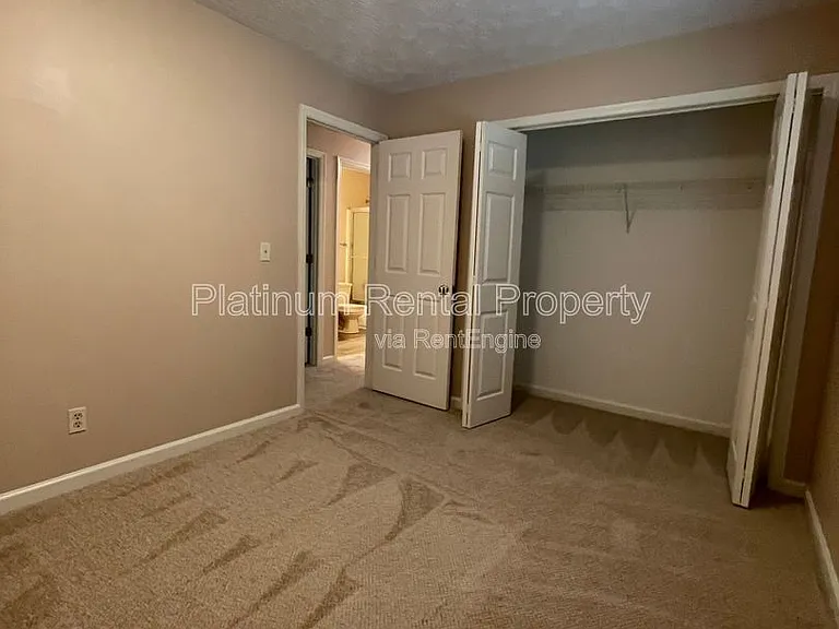 268 Jennifer Ct — Photo 19