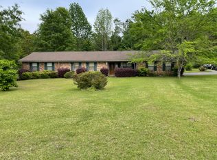 16 McSwain Rd, Hattiesburg, MS 39401