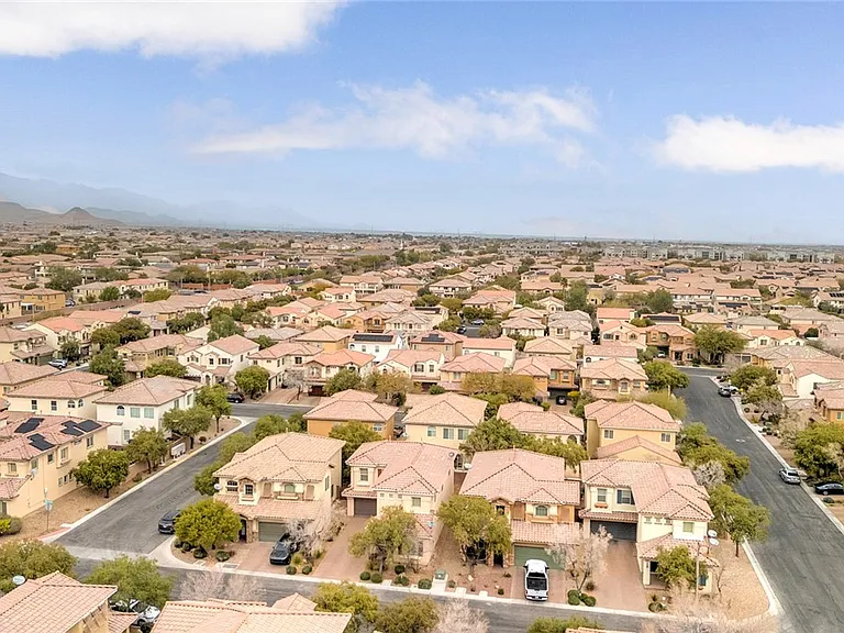 8136 Memory Lake Ave — Photo 40