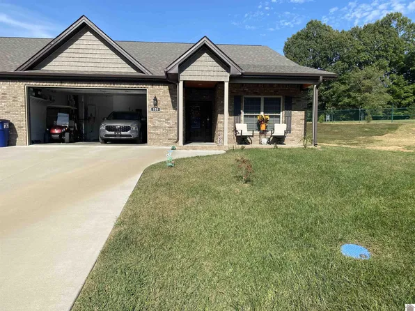 120 Long Dr, Paducah, KY 42003