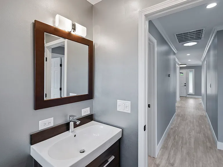 3438 Fife Way — Photo 34