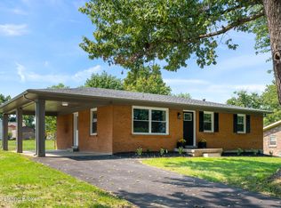 209 Riverview Ln, Shepherdsville, KY