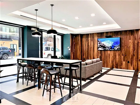 Rented by Zjama Realty Corp | media 29