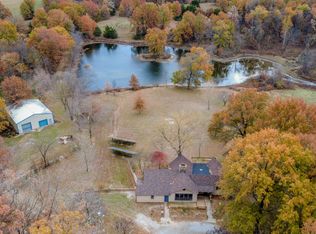 11190 N Varnon School Rd, Hallsville, MO 65255