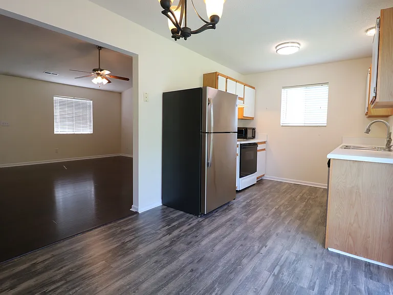 2640 Stratford Lake Rd — Photo 5