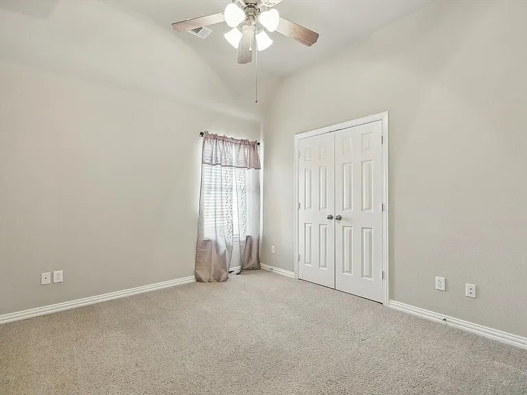 2812 Gooseberry Dr — Photo 24