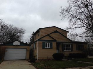 518 Washington Pl, Sycamore, IL 60178