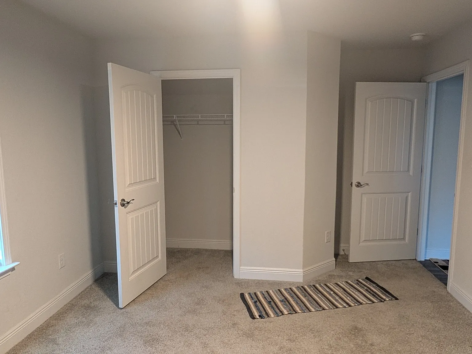 1 bed, $650 — Photo 2