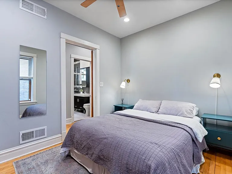 2206 W Eastwood Ave #1 — Photo 13