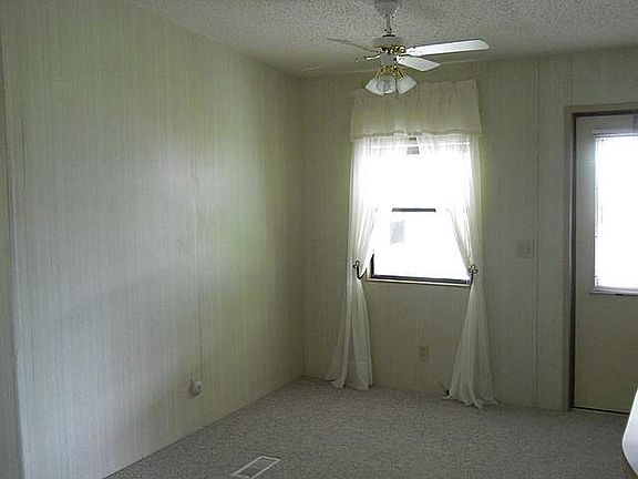 5th image of 1 Bahia Way