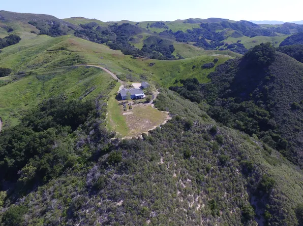 2596 Black Walnut Rd, San Luis Obispo, CA 93405