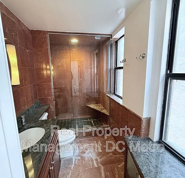 1316 New Hampshire Ave NW #702 — Photo 19