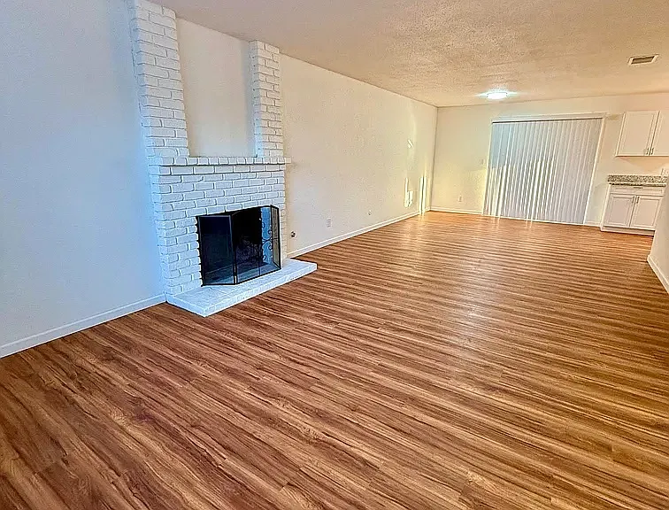 4535 W Paradise Ave — Photo 1