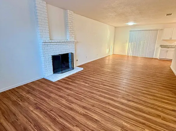 4535 W Paradise Ave, Visalia, CA 93277
