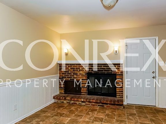 3rd image of 1520 Tina Marie Cir