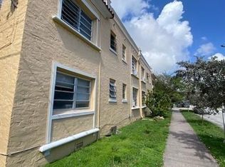 102 Menores Ave #4, Miami, FL 33134