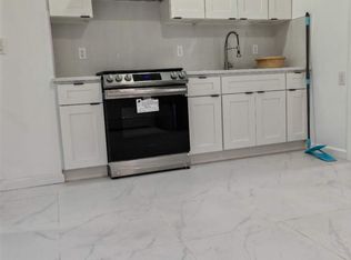 3321 97th St FLOOR 2, Corona, NY 11368