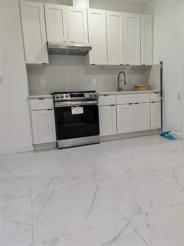 3321 97th St #2 Photo 1