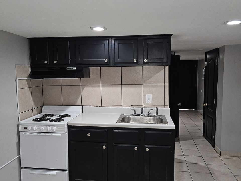 1st image of 3008 N 7th St #A