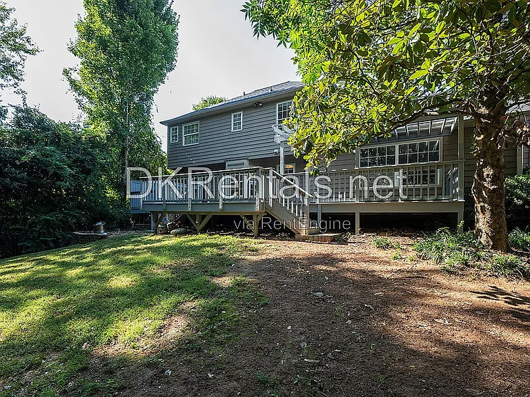 114 Eagle Glen Dr — Photo 23