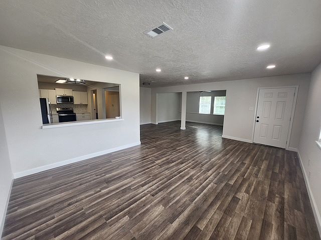 1st image of 2334 Butler Dr