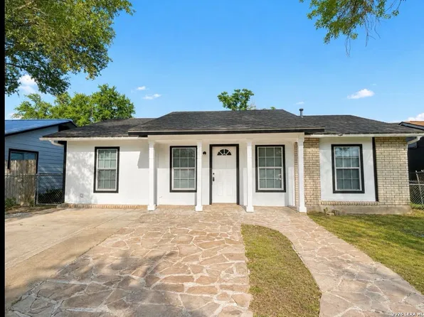 5346 WAR HORSE DR, San Antonio, TX 78242