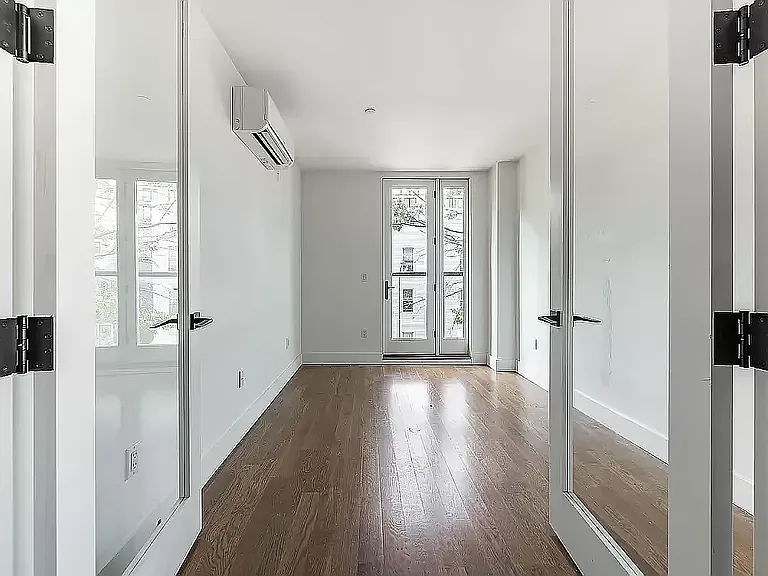 242 Newkirk Ave #3G — Photo 5