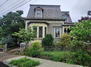 146 Ridge St, Providence, RI 02909