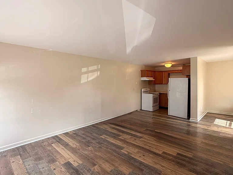 1210A 7th Ave #18 — Photo 3