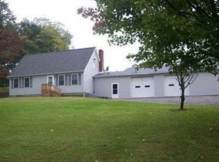 1871 Millbrook Rd, Grove City, PA 16127