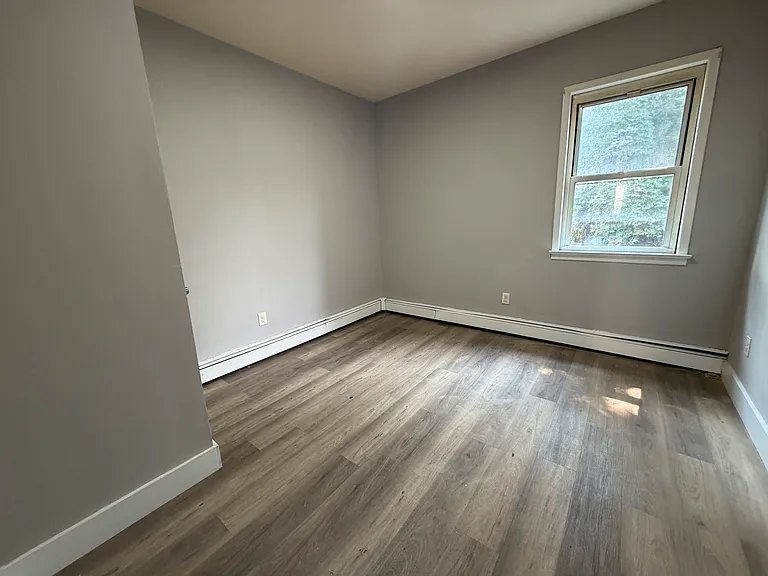 26 Andrew St #17E — Photo 5