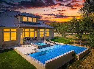 1843 Axis Cir, Fredericksburg, TX 78624