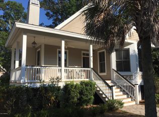 11 Clark St, Beaufort, SC 29907