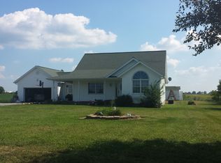 16178 Rescue Church Rd, Ewing, IL 62836