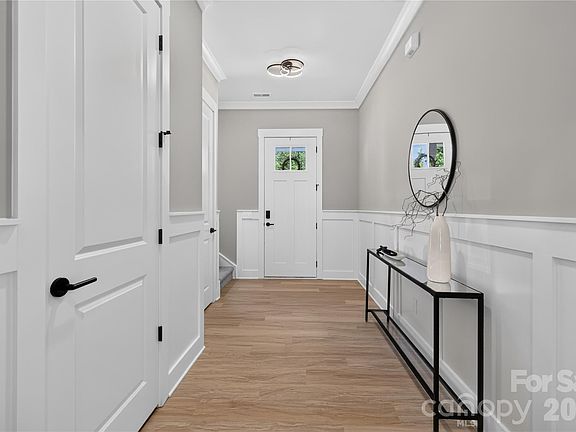 4th image of 3875 12th Street Ct
