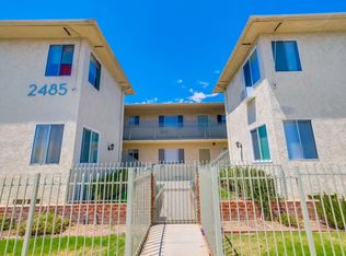 Classic Courtyard Building on Venice Blvd Secure, Convenient, Pet-Friendly, Los Angeles, CA 90019