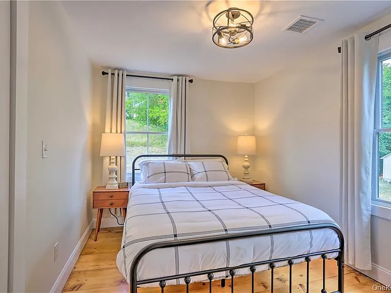 207 S Plank Rd — Photo 22