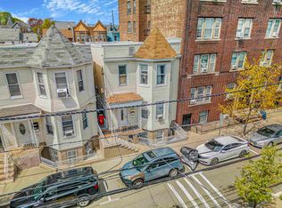 4519 Cottage Pl, Union City, NJ 07087