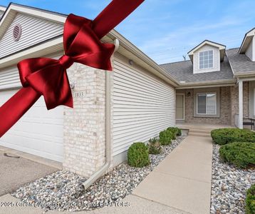 1833 Willow Creek Dr, Lansing, MI, 48917