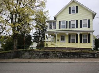 9 Pyramid St #2, Ansonia, CT 06401