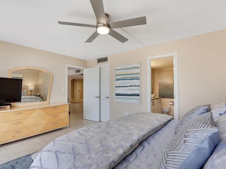 4200 N Ocean Dr #2-802 — Photo 21