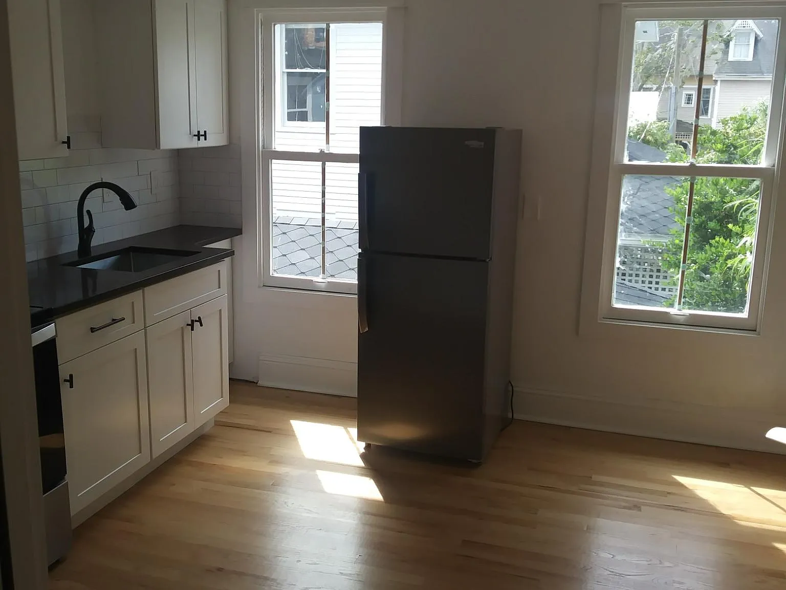 1 bed, 500 sqft, $1,399 — Photo 3