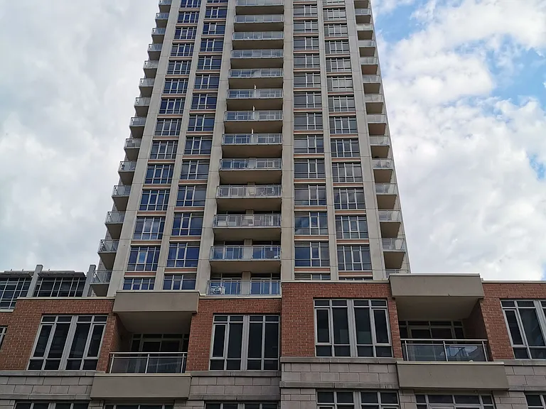 21 Grand Magazine St #420 — Photo 16