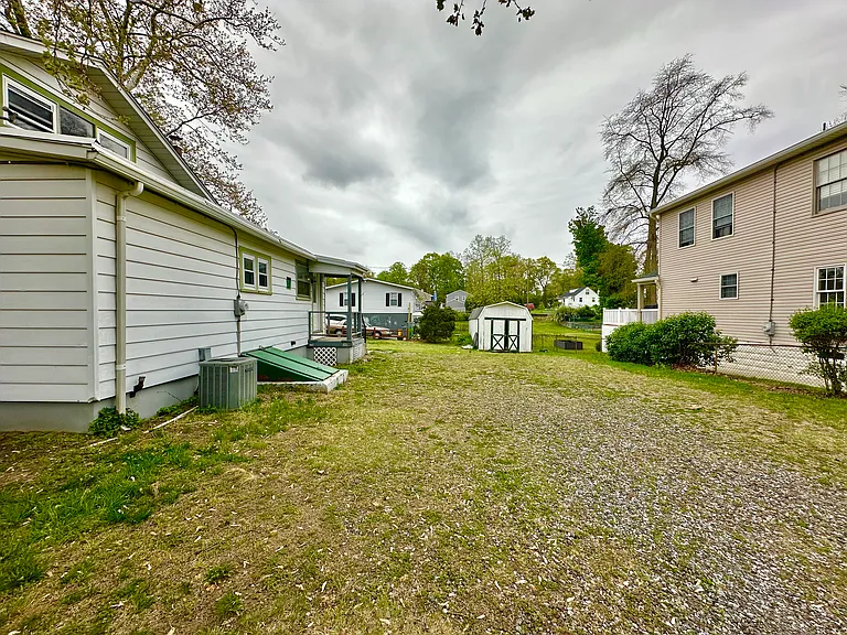 1891 Point Pleasant Ave — Photo 19