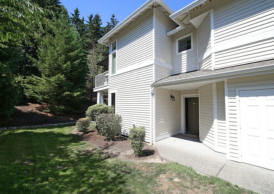 1st image of 4006 S 222nd Pl APT 101