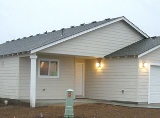 522 E A St, Culver, OR 97734