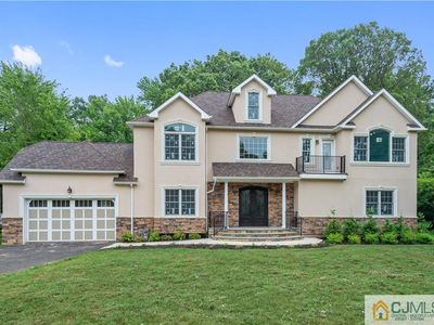 243 Midwood Way, Colonia, NJ, 07067